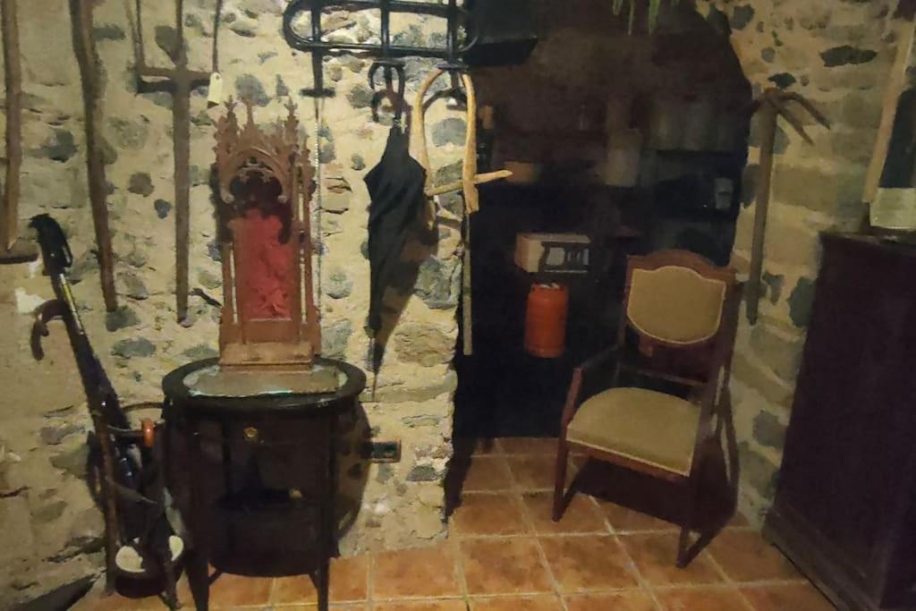 Apartament Volca Rocanegra Santa Pau Eksteriør billede